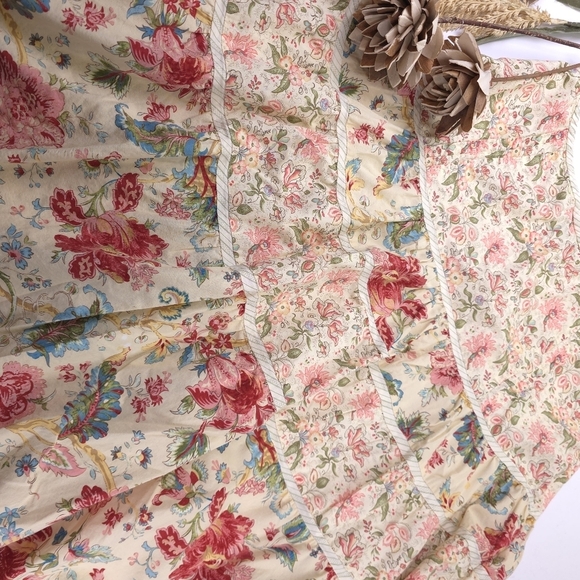 Jones Wear Boho Floral Cream Pink Multicolor Skirt Sz 14 - Picture 8 of 8